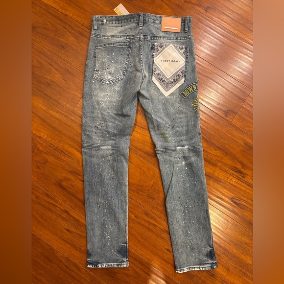 Distressed Patchwork First Row Jeans - Picture 2 of 7